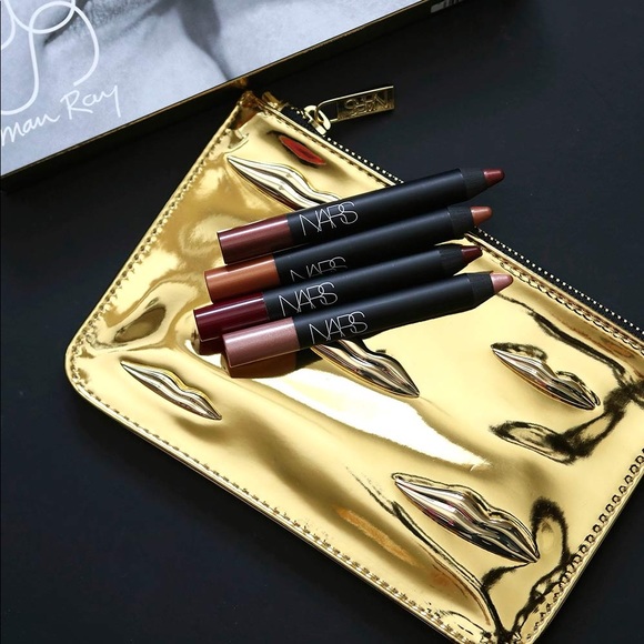 NARS Golden Cosmetic Bag - Picture 1 of 3
